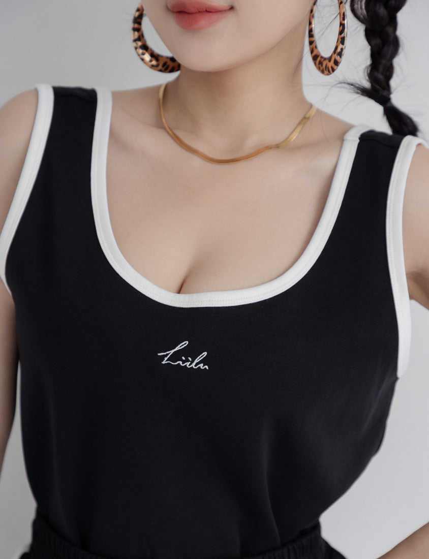 MUA! Sporty U-Neck Racerback Embroidery Plus Size Tank