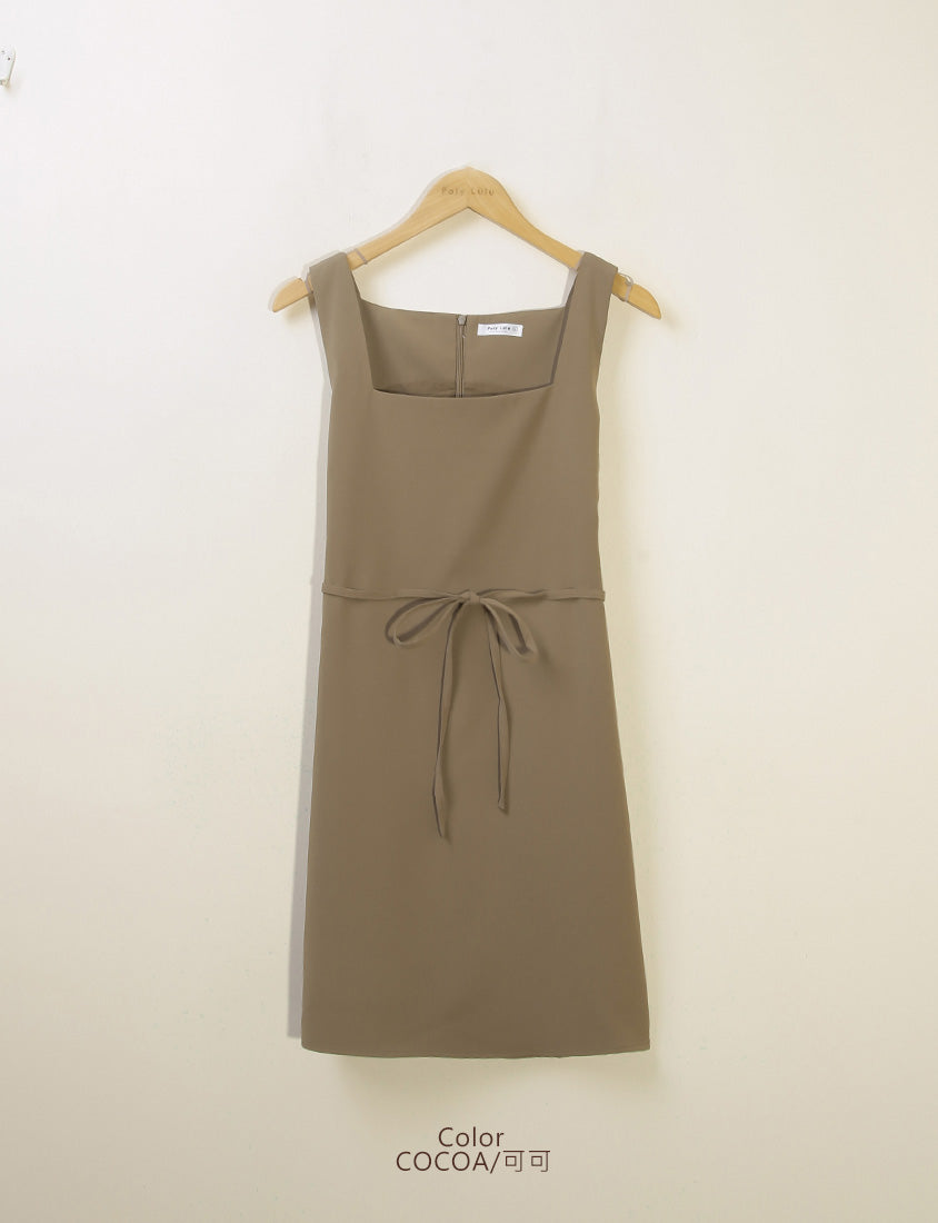 MISS. Structured Lightweight Square Neck Tailored Plus Size Mini Dress