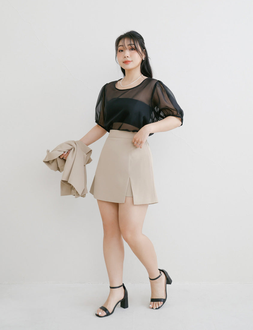 MISS. Sheer Textured Round Neck Puff-Sleeve Plus Size Blouse