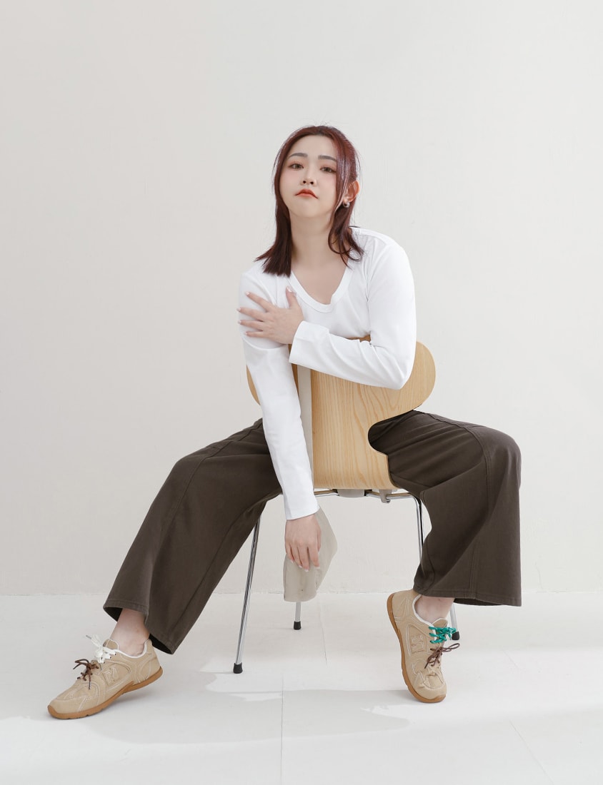 Everyday Versatile Twill Plus Size Straight-Leg Wide Pants