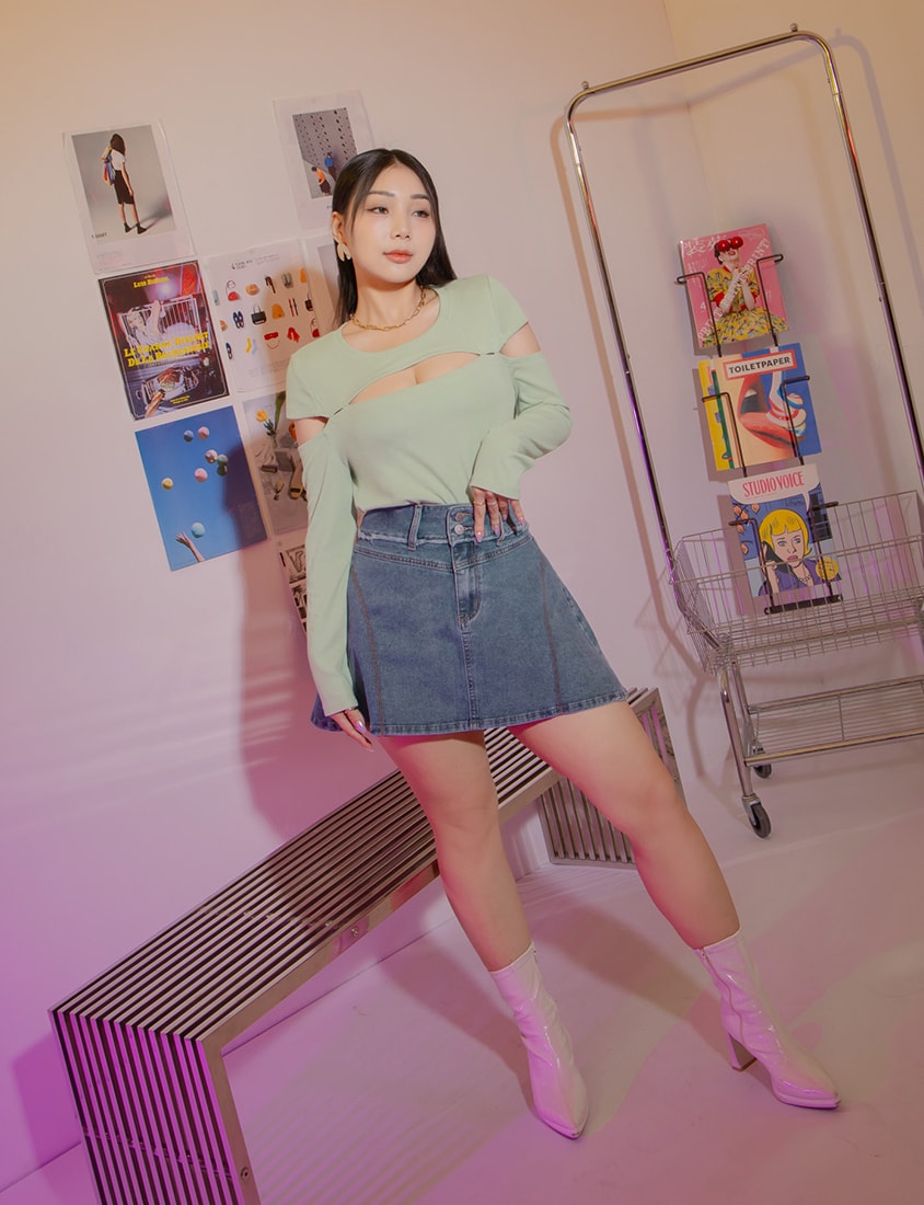 MUA! Frayed Waist Plus Size Denim Skort (With Inner Pants)