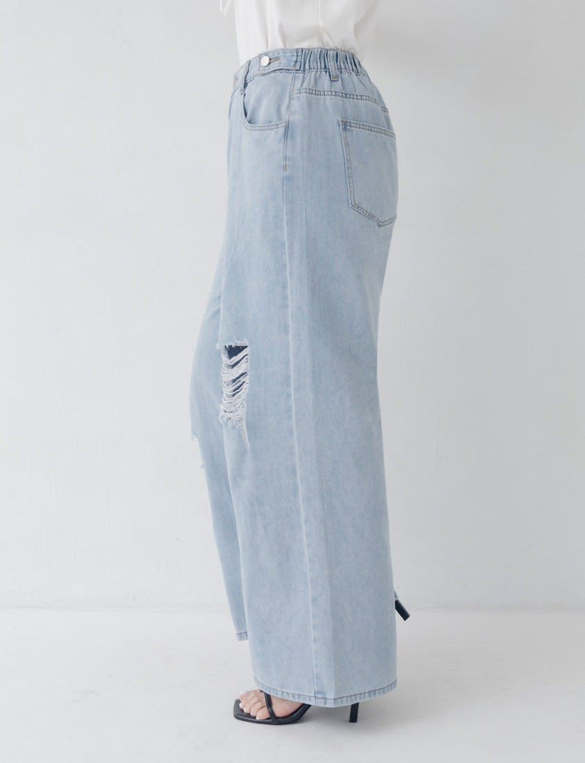MUA! Distressed Denim Elastic Back Plus Size Wide Leg Jeans