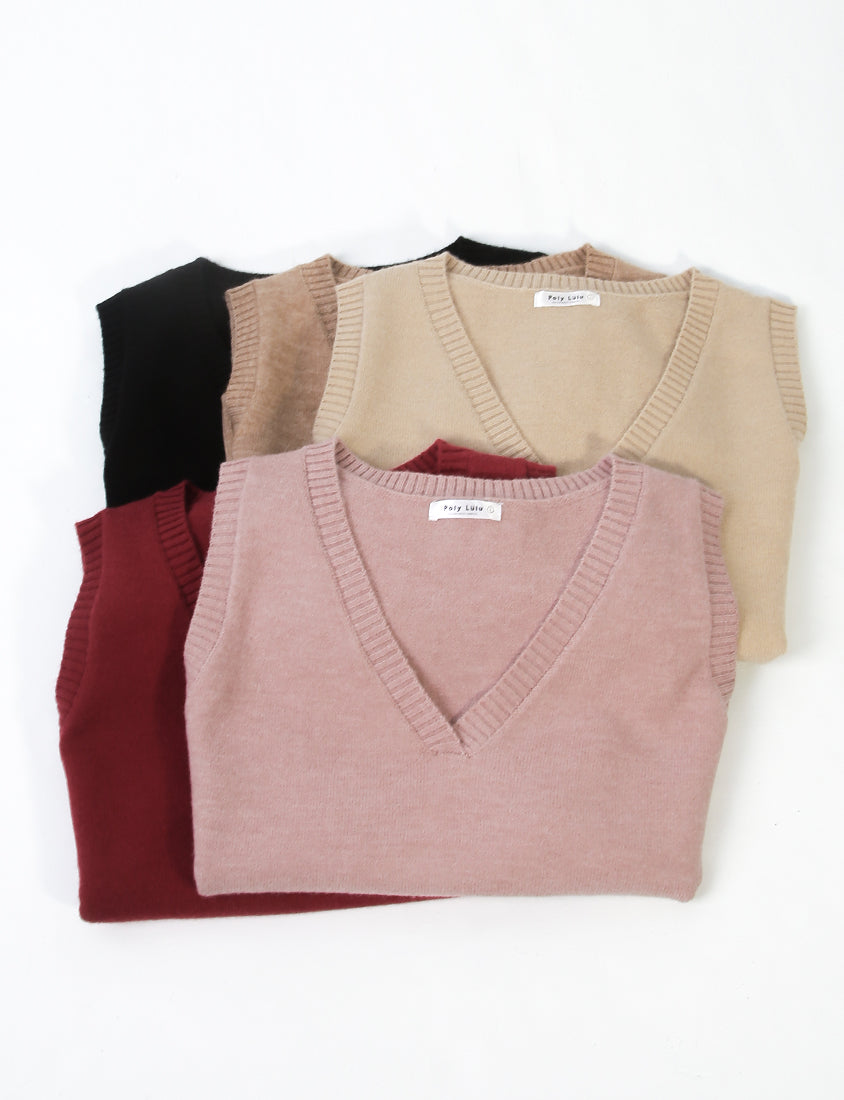 Versatile Multicolor V-Neck Cropped Plus Size Knit Vest