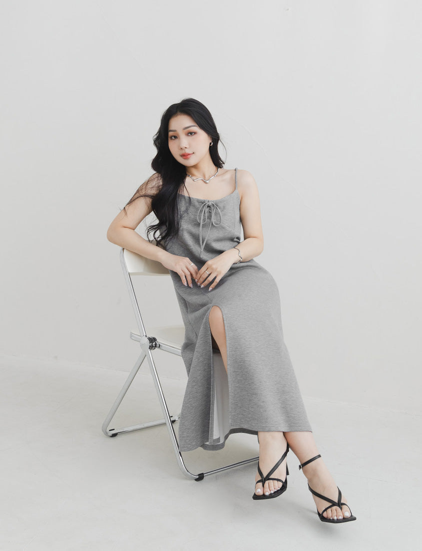MUA! Space Cotton Adjustable Front Tie Side Slit Plus-Size Dress