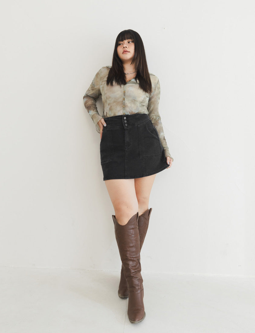 MUA! Ultra Stretch High Waist Washed Denim Plus Size Mini Skirt (With Pants)