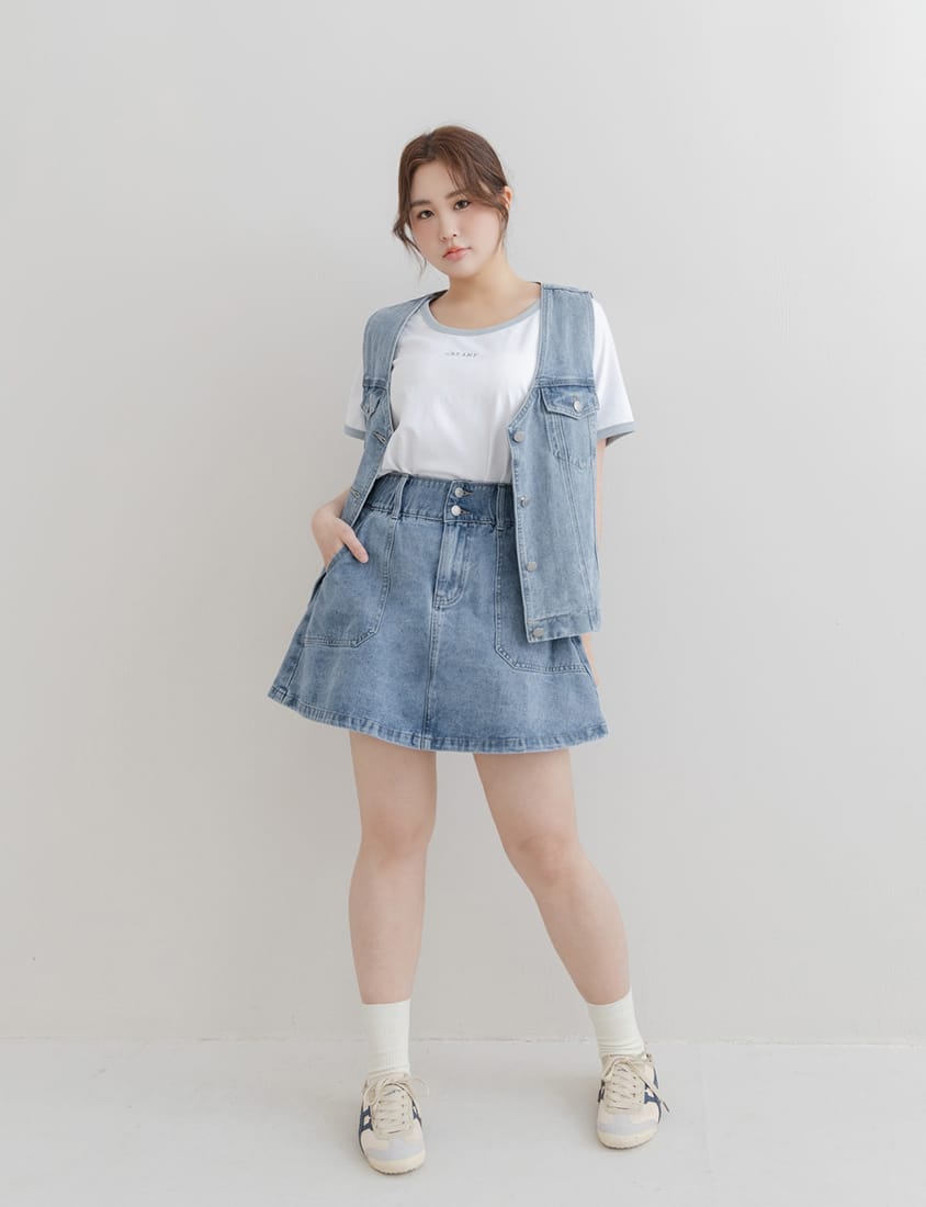 V-Neck Pocket Button Plus Size Denim Vest
