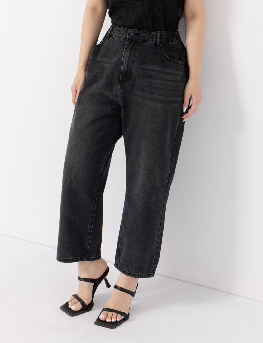 Pear-Shaped Friendly! Perfect Fit Plus Size Boyfriend Jeans