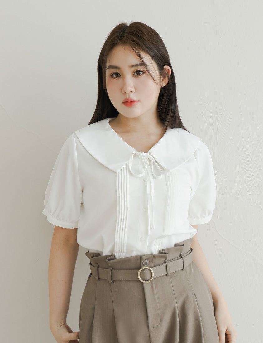 MISS. Sweet Pleated Lapel Collar Plus Size Puff Sleeve Blouse
