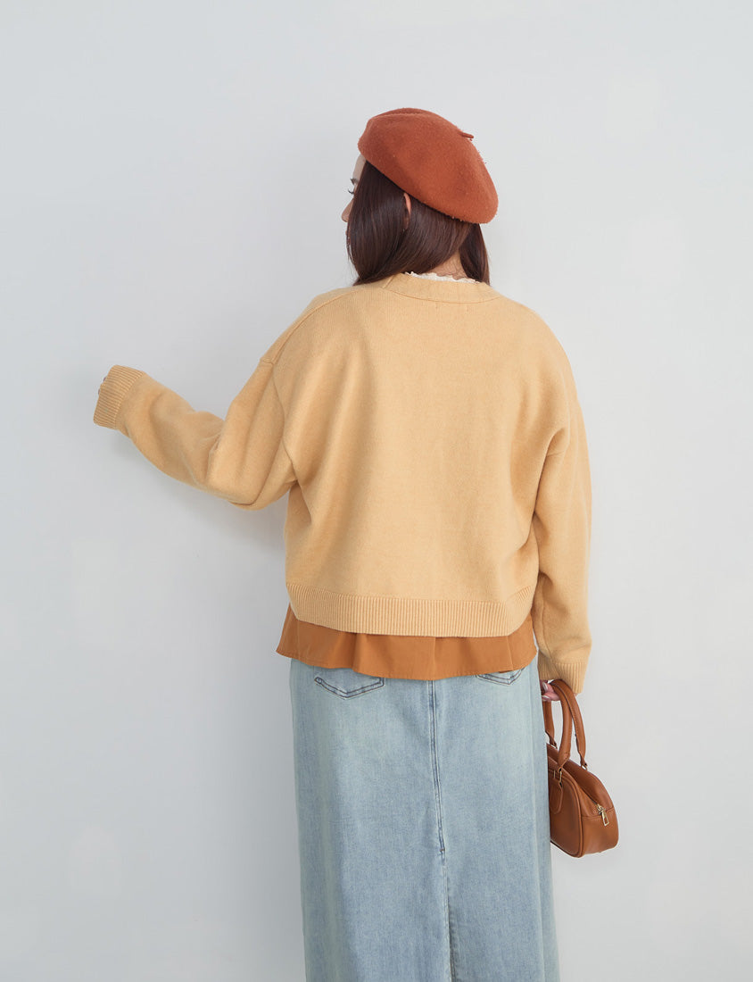 Classic V-Neck Multicolor Cropped Plus Size Knit Cardigan