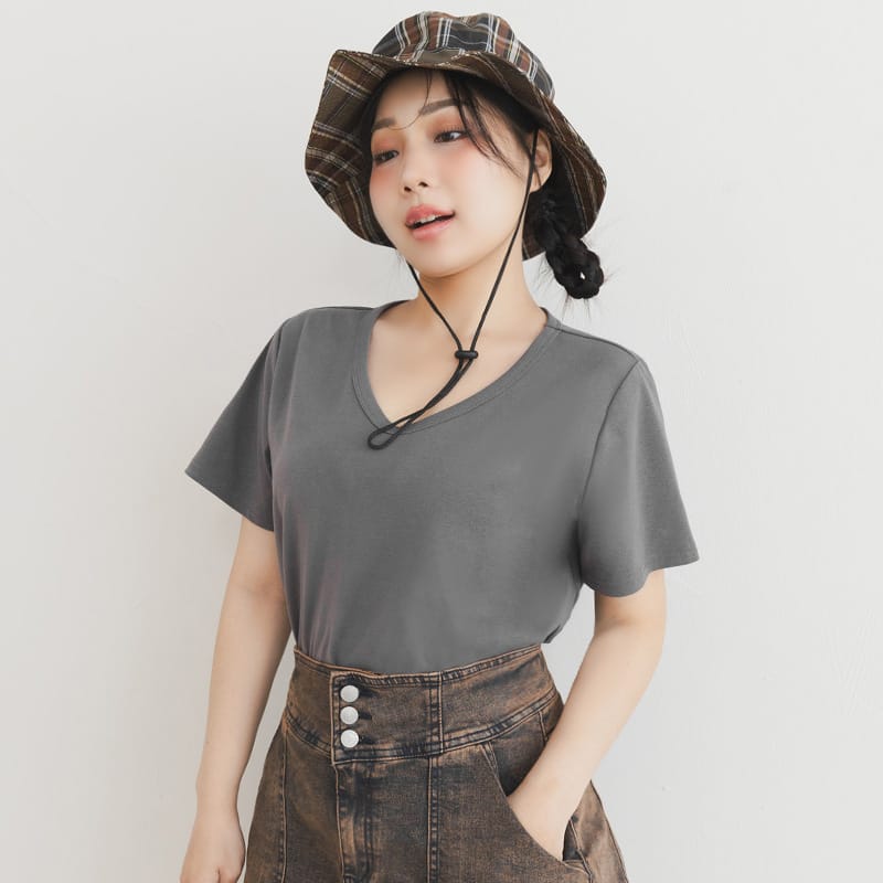 V-Neck Multicolor Plus Size Comfy Slim Tee