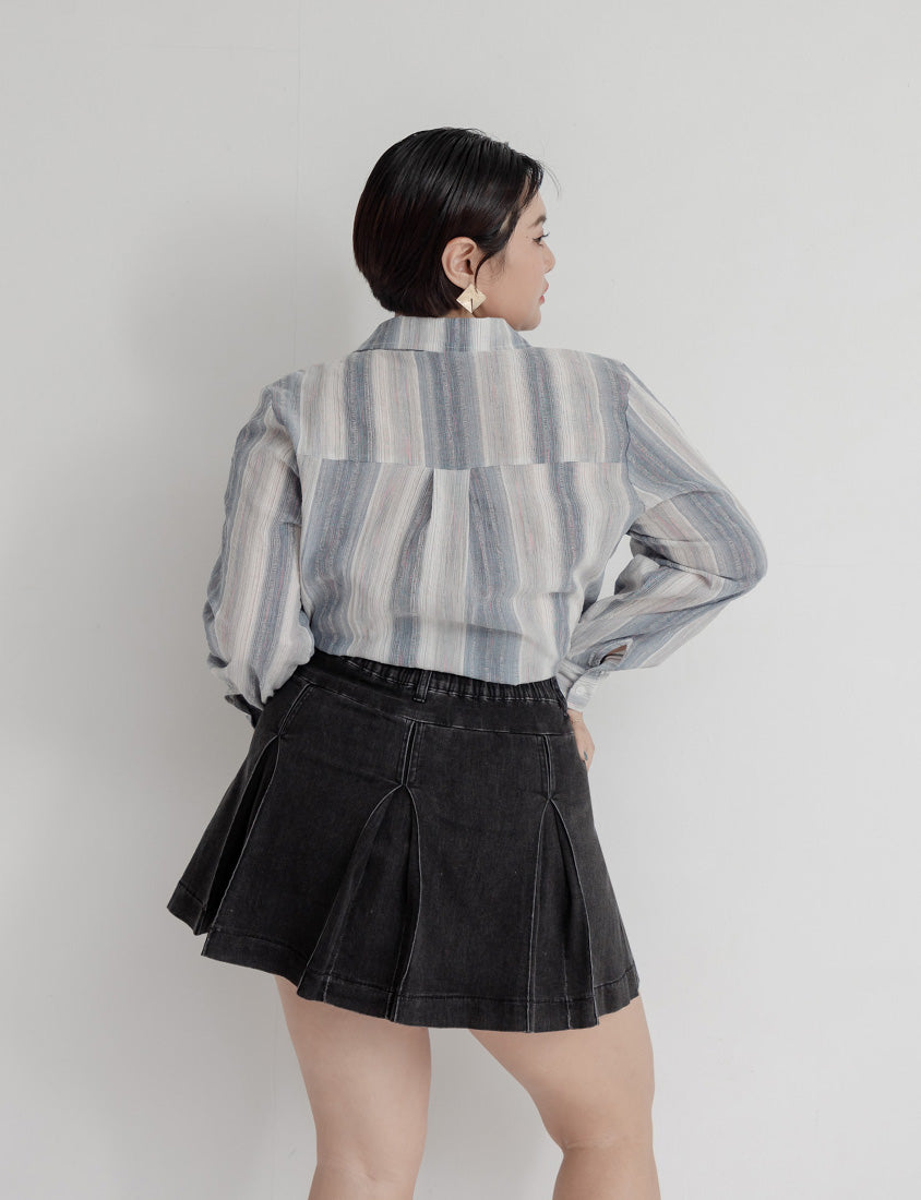 MUA! Sweet & Hot Denim Pleated Plus Size Mini Skirt (with Inner Pants)
