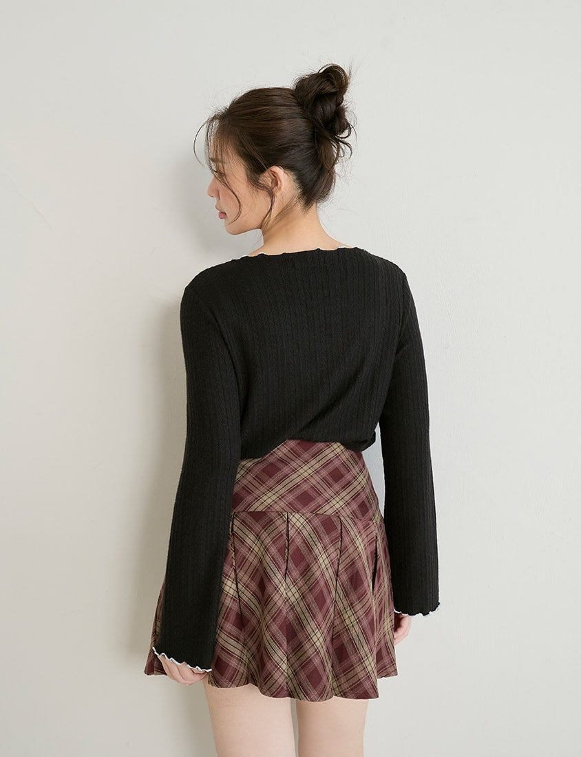 Contrast Lettuce-Edge Jacquard Plus Size Long Sleeve Top