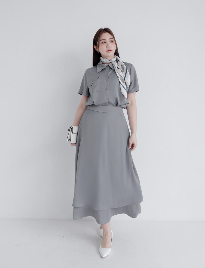 MISS. Fairy Double Layered Back Elastic Glossy Plus Size Maxi Skirt