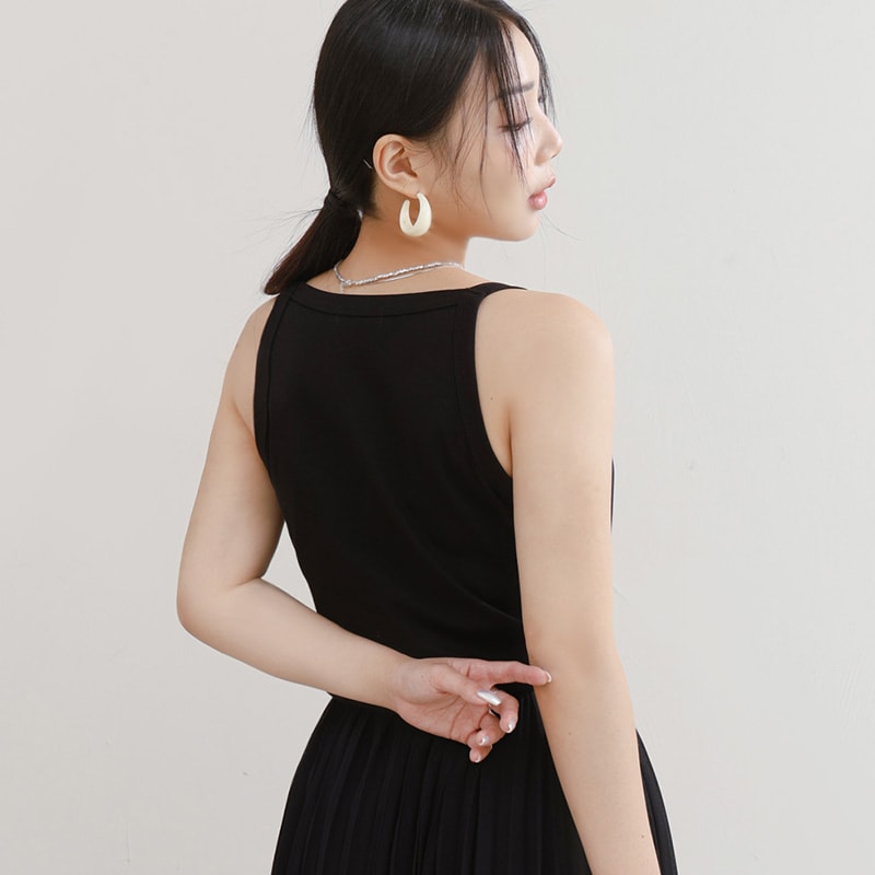 MISS. Silky Cooling Sleeveless Cut Stitch Plus Size Tank Top