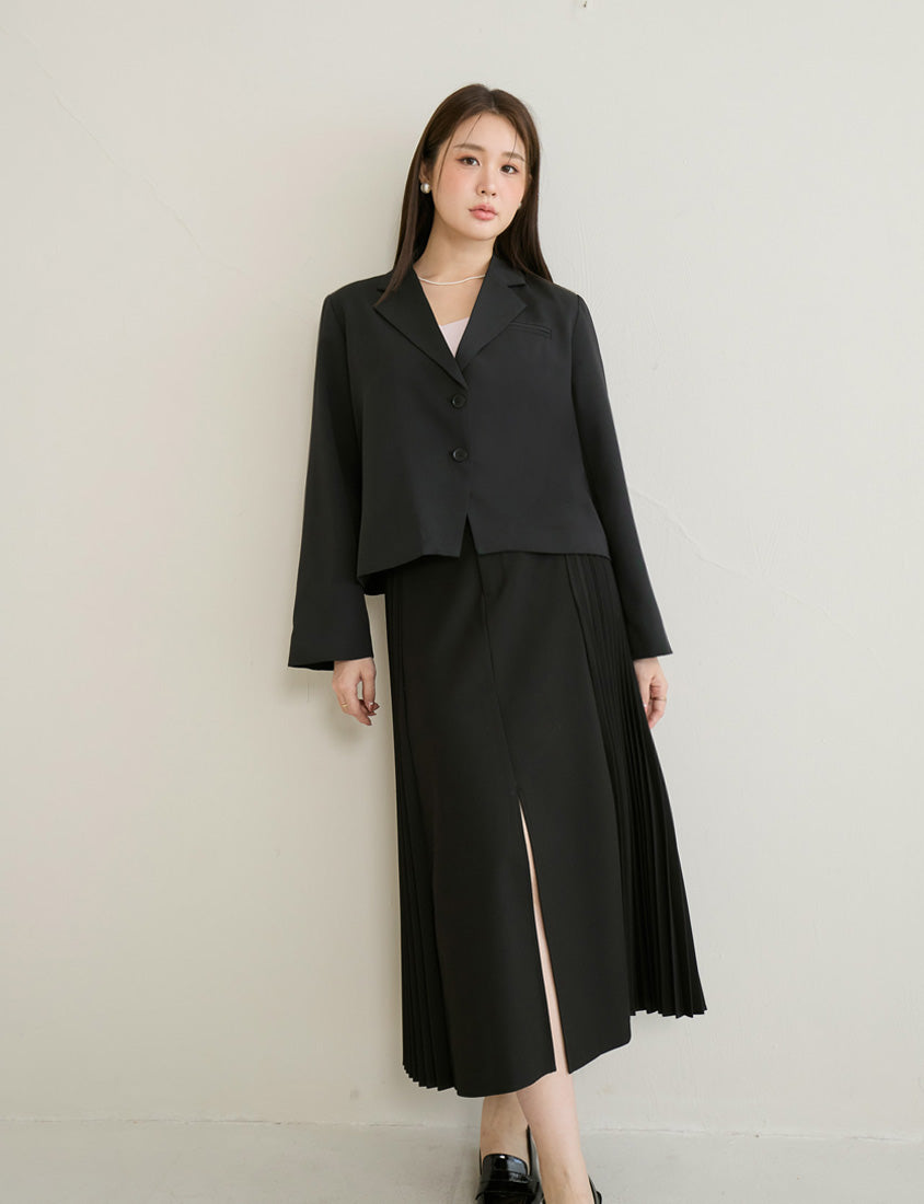 MISS. Elegant Plus Size Long Sleeve Blazer