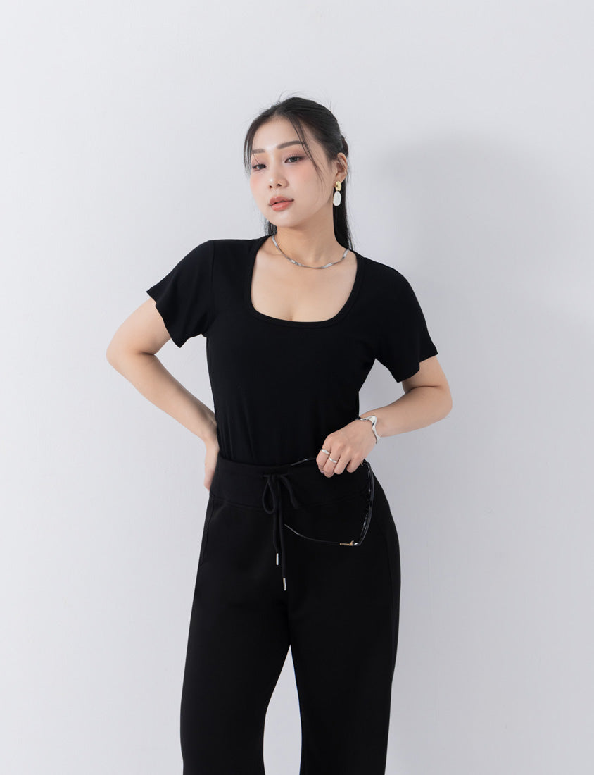 MUA! Ribbed Square Neck Side-Ruched Plus Size Top