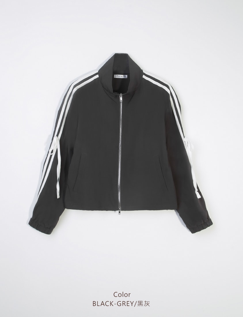 MUA! Contrast Trim Cropped Plus Size Trench Jacket