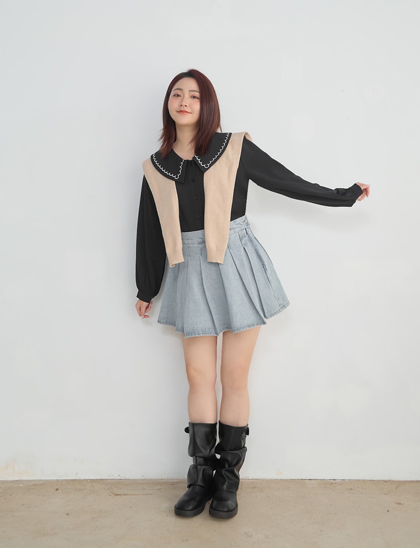 Contrast Embroidered Oversized Collar Plus Size Long Sleeve Shirt