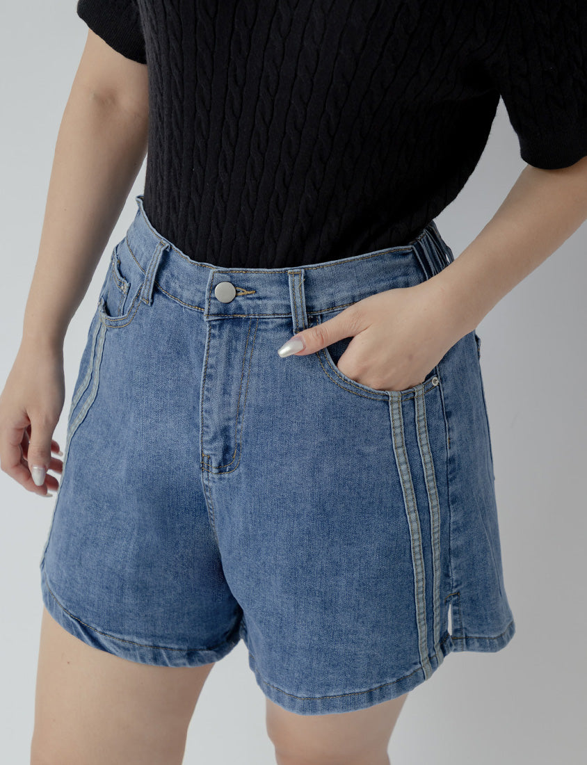 Varsity Contrast Plus Size Denim Shorts