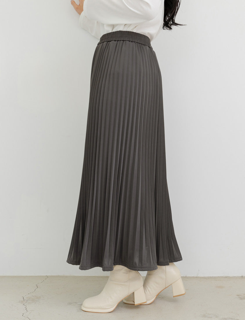 MISS. Fairy Pleated Elastic Waist Plus Size Maxi Skirt