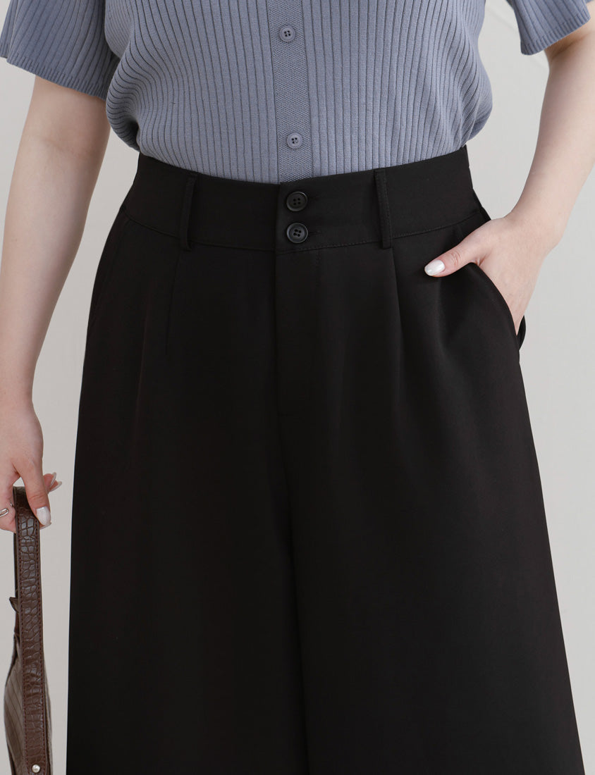 MISS. Pear-Shaped Friendly Wrinkle-Resistant Plus Size Wide Leg Trousers