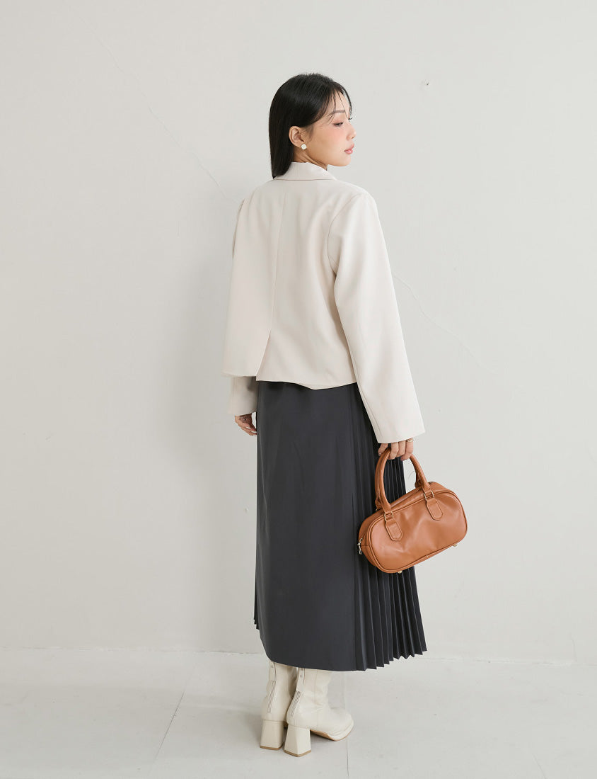 MISS. Elegant Plus Size Long Sleeve Blazer