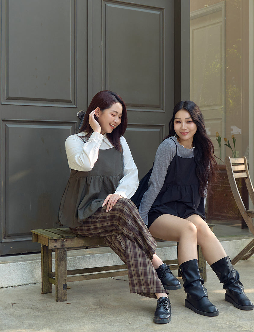 Adjustable Back Hollow Cut Plus Size Bubble Hem Cami Top