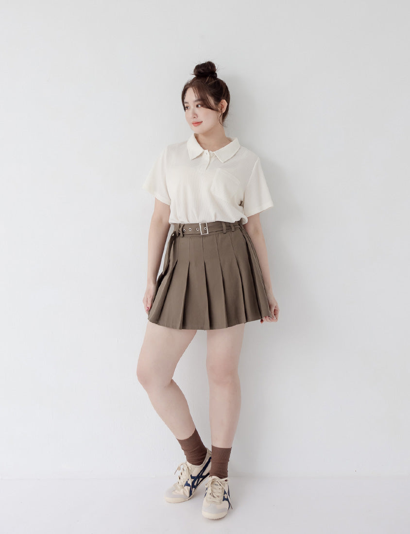 Skin-Friendly Waffle Knit Polo Plus Size Top