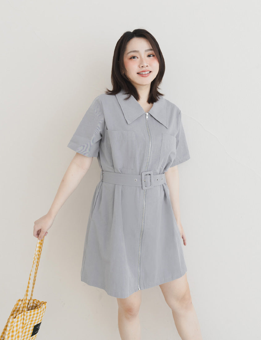 Casual Cargo Zip-Front Plus Size Mini Dress (With Belt)