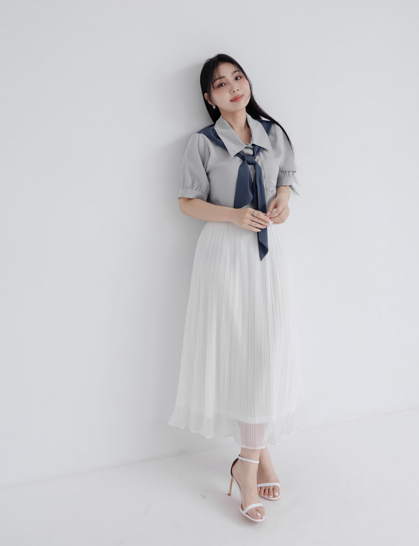 MISS. Faux Two-Piece Color-Block Bow Puff Sleeve Plus Size Blouse