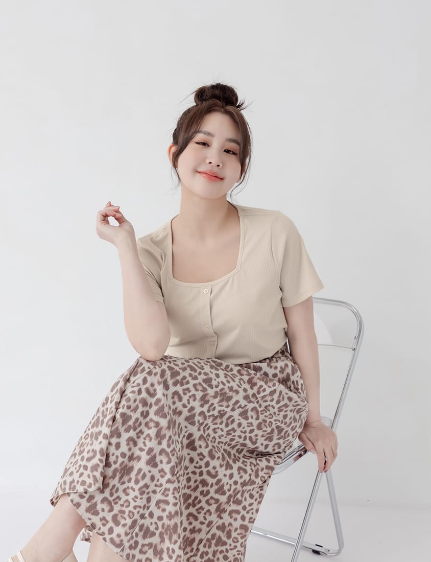 Multi-Color Ribbed Square Neck Faux Button Plus Size Top