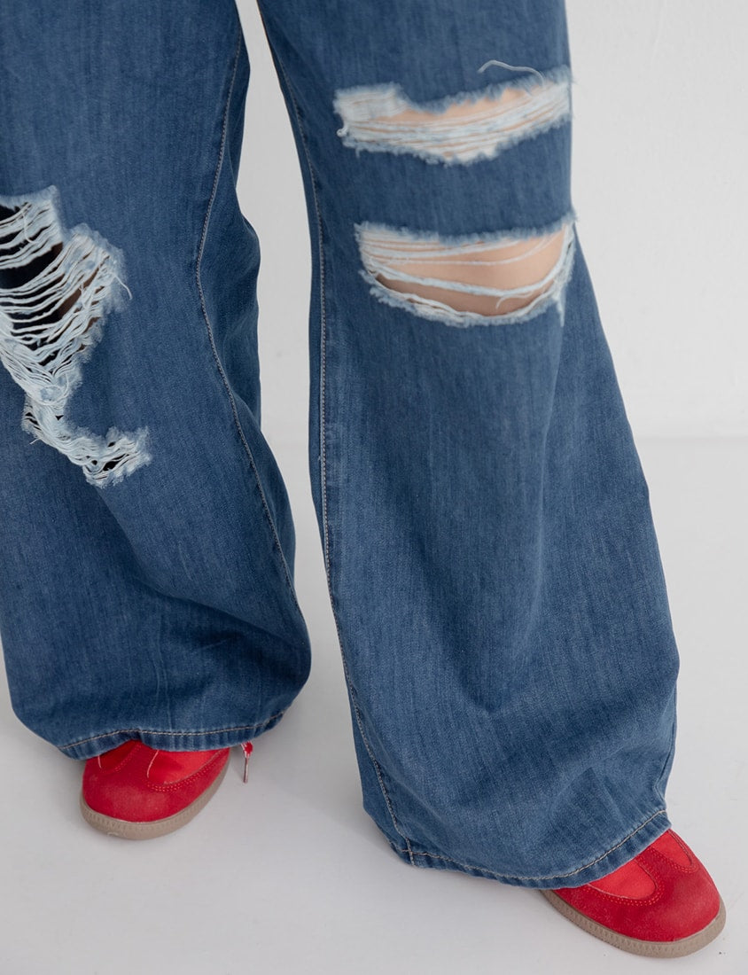 MUA! Lyocell Distressed Plus Size Wide Leg Jeans