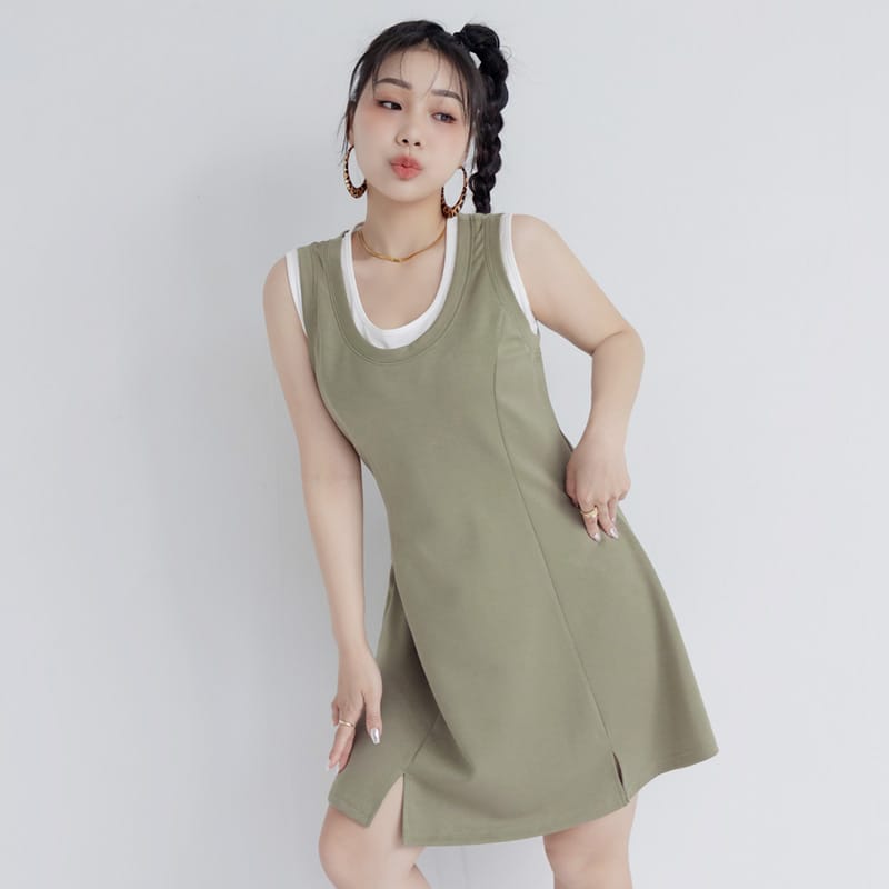 MUA! Space Cotton Faux Two-Piece Stitch Plus Size Mini Dress