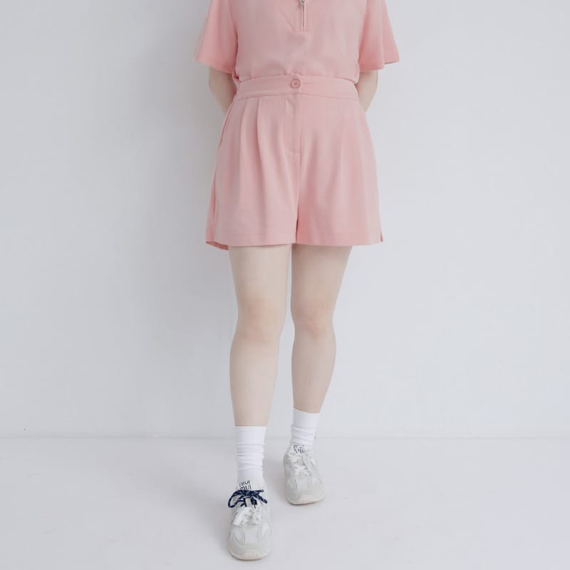 Summer Pleated Back Elastic Waist Plus Size Shorts