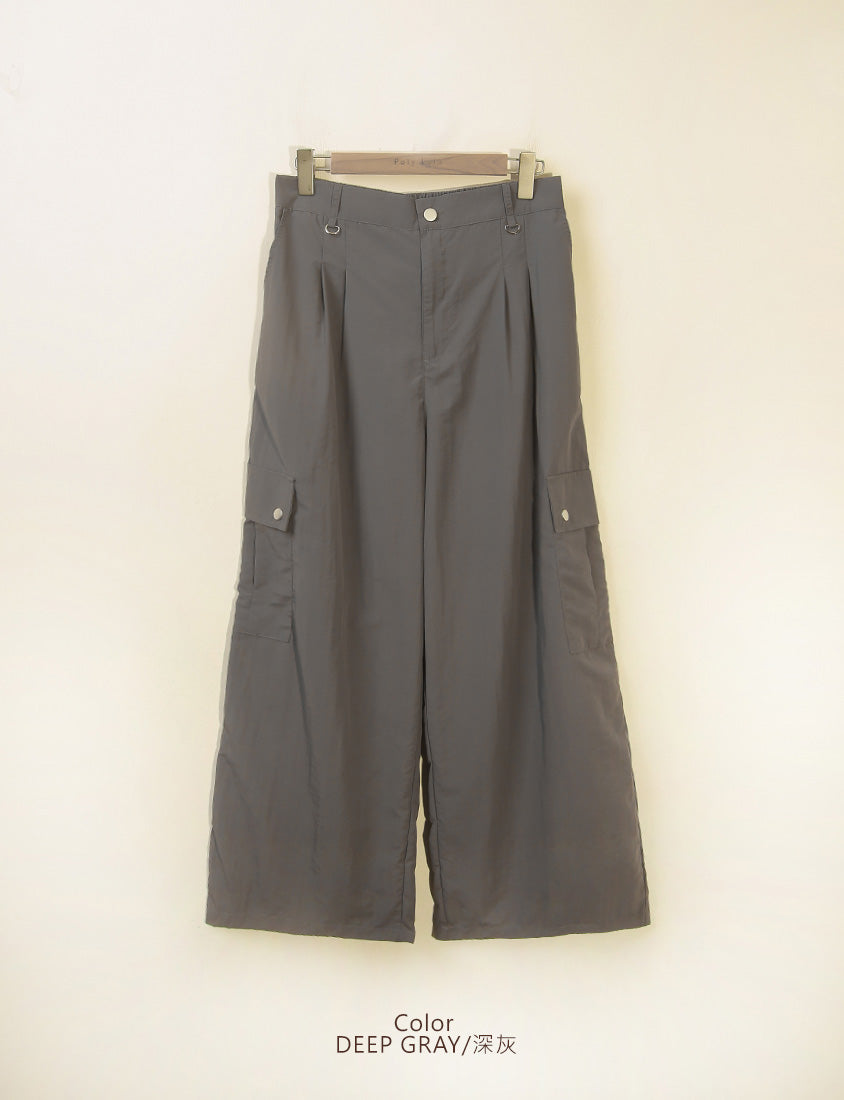 MUA! Edgy Pleated Back Elastic Nylon Plus Size Cargo Pants