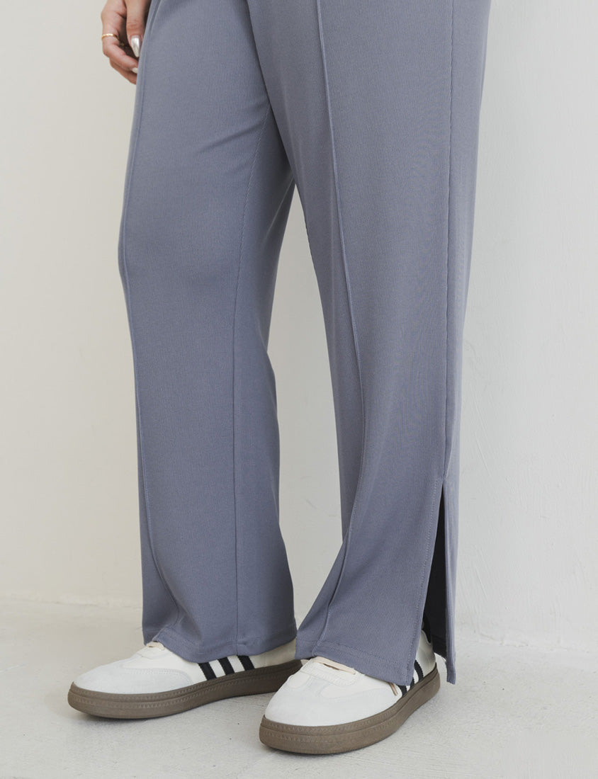 MUA! Ribbed Slimming Slit-Hem Plus Size Pants