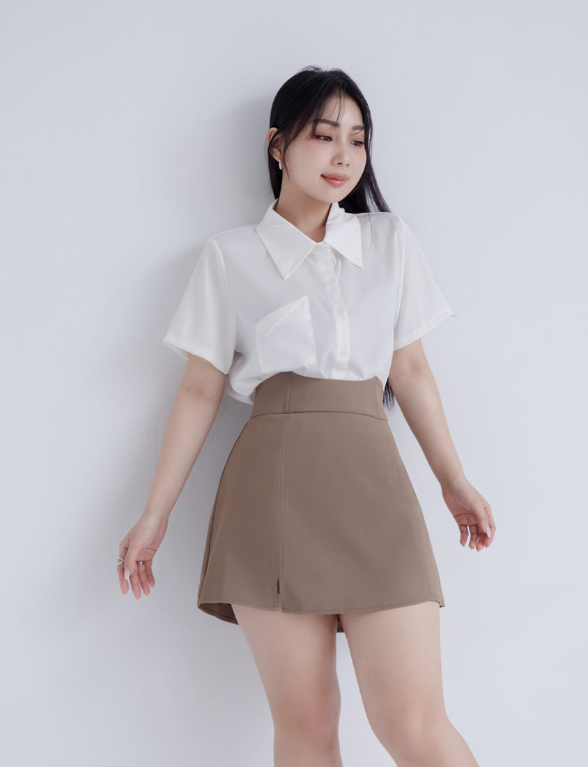 MISS. Elegant Pleat-Back Satin Plus Size Pocket Shirt