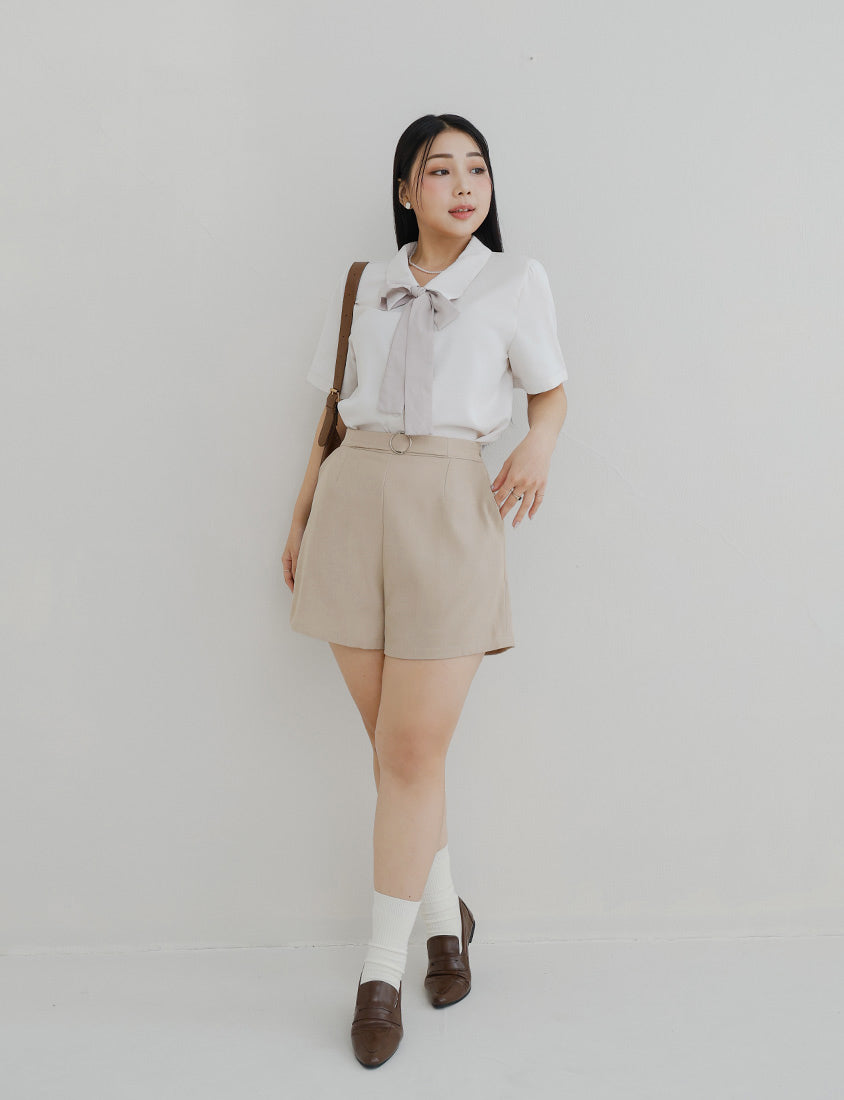 MISS. Latte Series Waistband Twill Plus Size Shorts