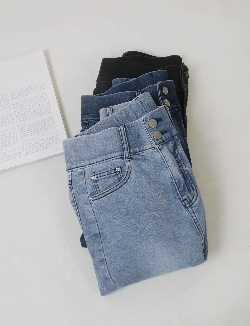 Tummy Flattering Plus Size Slimming Jeans