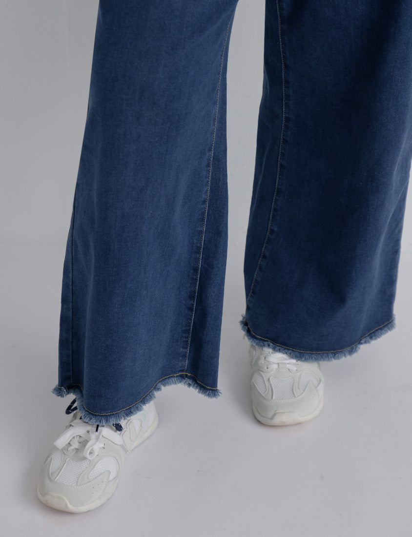 Cooling Tech with Raw Hem Plus Size Straight Leg Denim