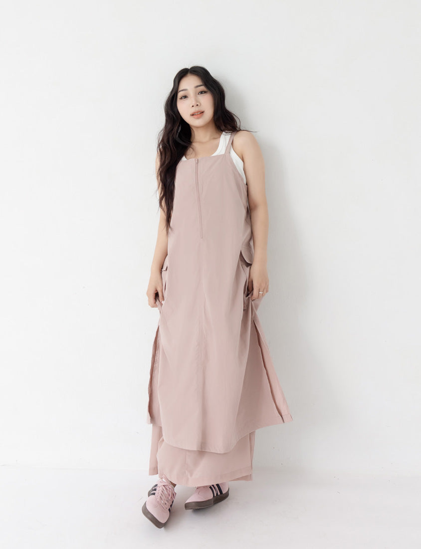 Multi-Layered Cargo Adjustable Strap Plus Size Maxi Dress
