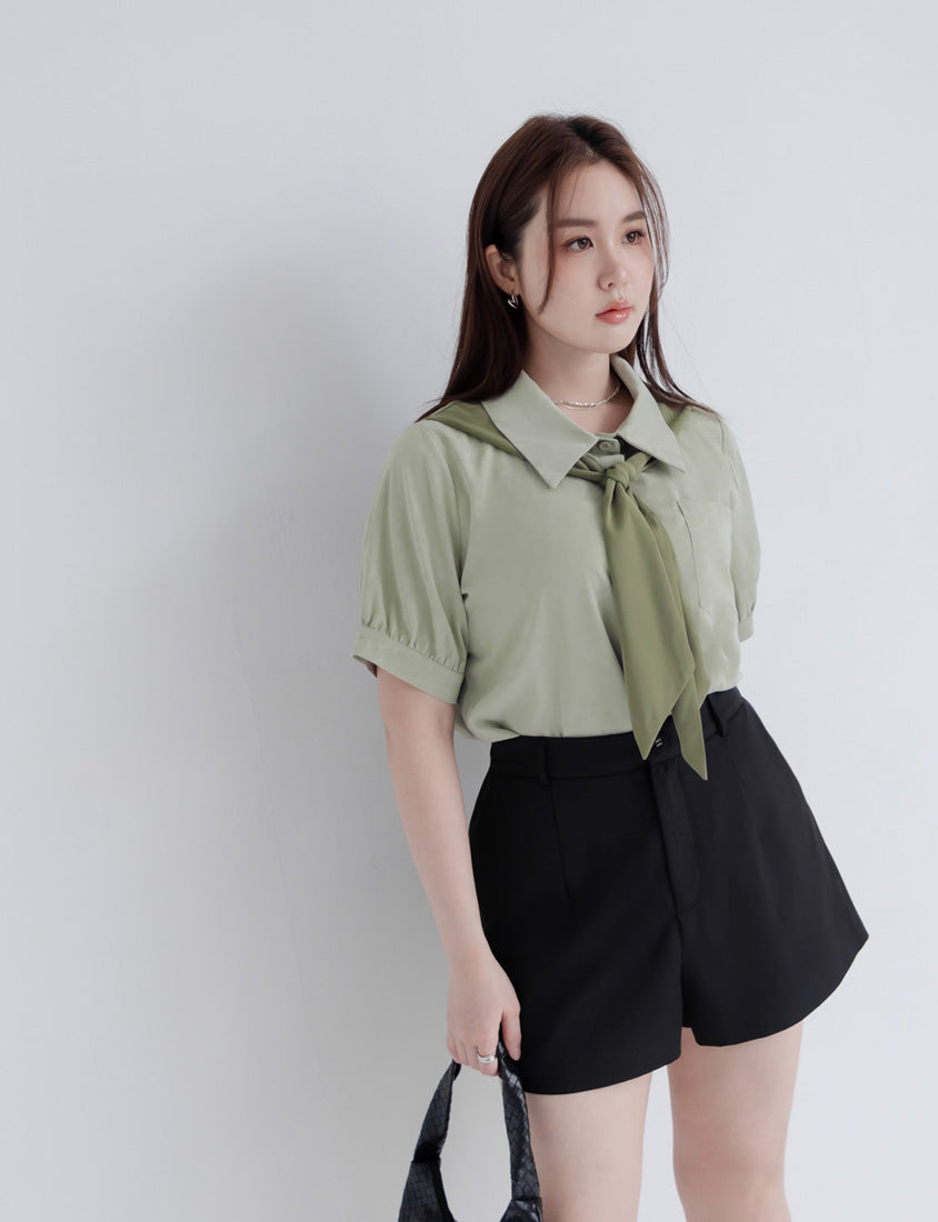 MISS. Faux Two-Piece Color-Block Bow Puff Sleeve Plus Size Blouse