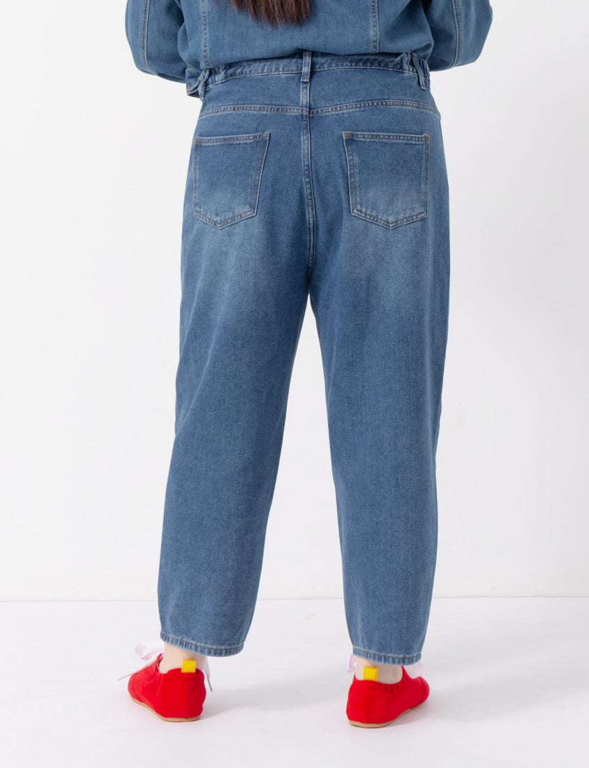 Apple-Shaped Friendly! Perfect Fit Plus Size Boyfriend Jeans