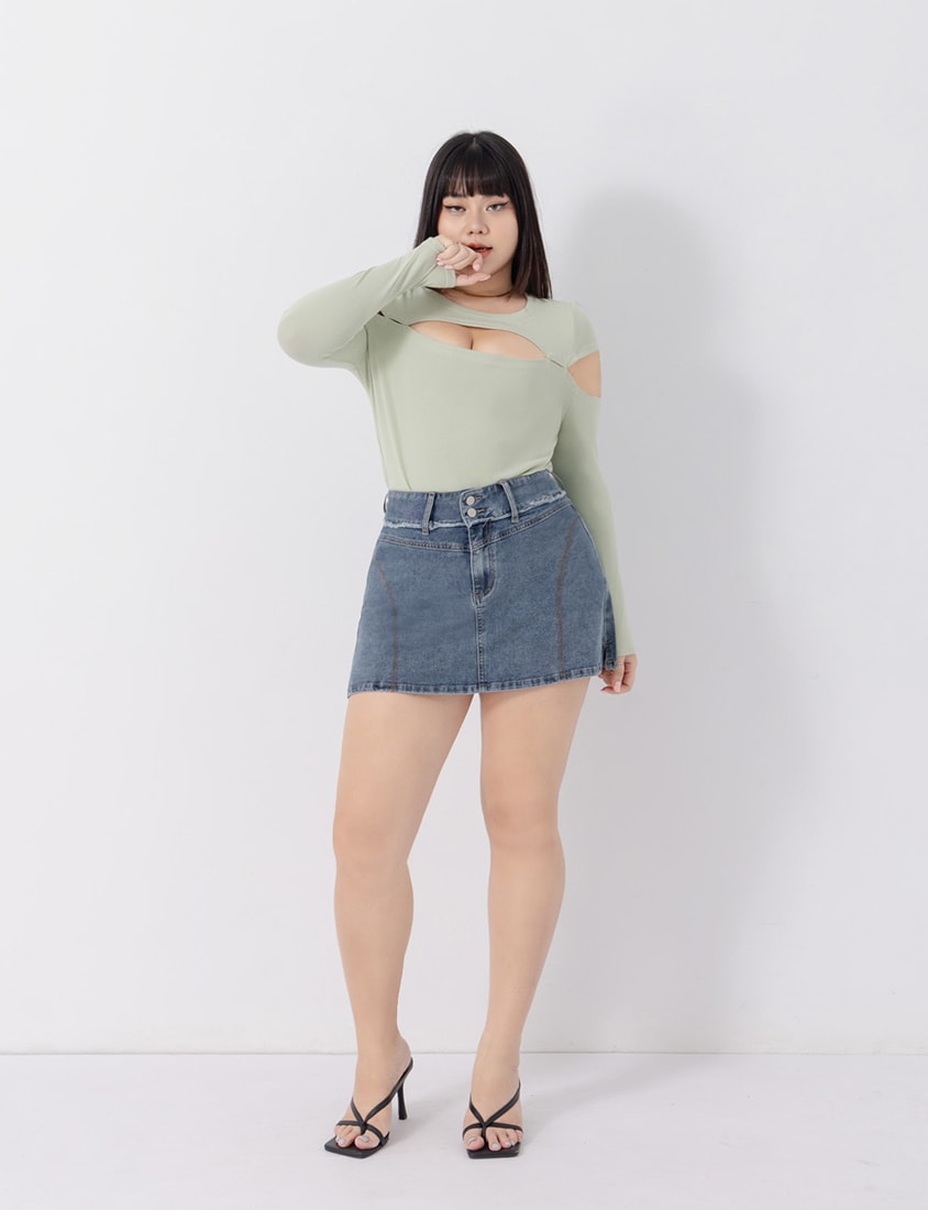MUA! Frayed Waist Plus Size Denim Skort (With Inner Pants)