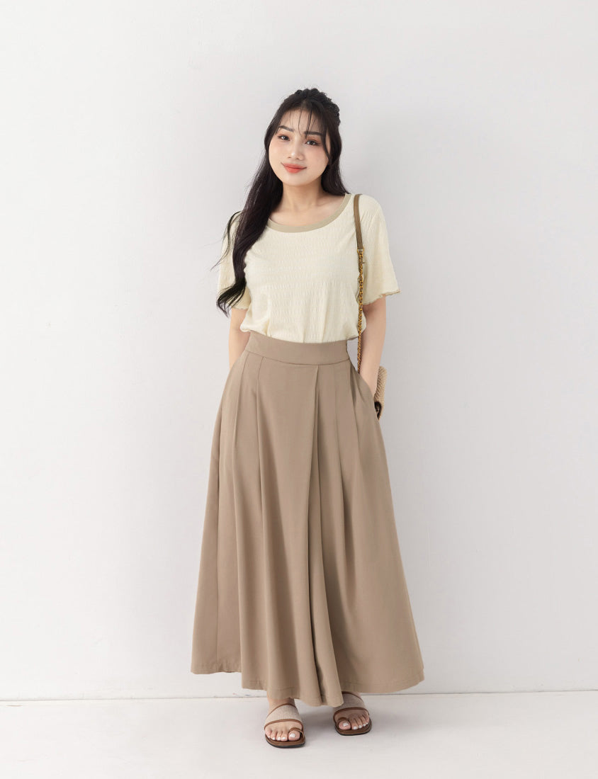 Elegant Pleated Back Elastic Waist Plus Size Chiffon Skort