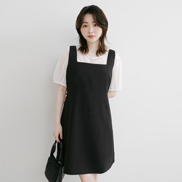 MISS. Structured Lightweight Square Neck Tailored Plus Size Mini Dress