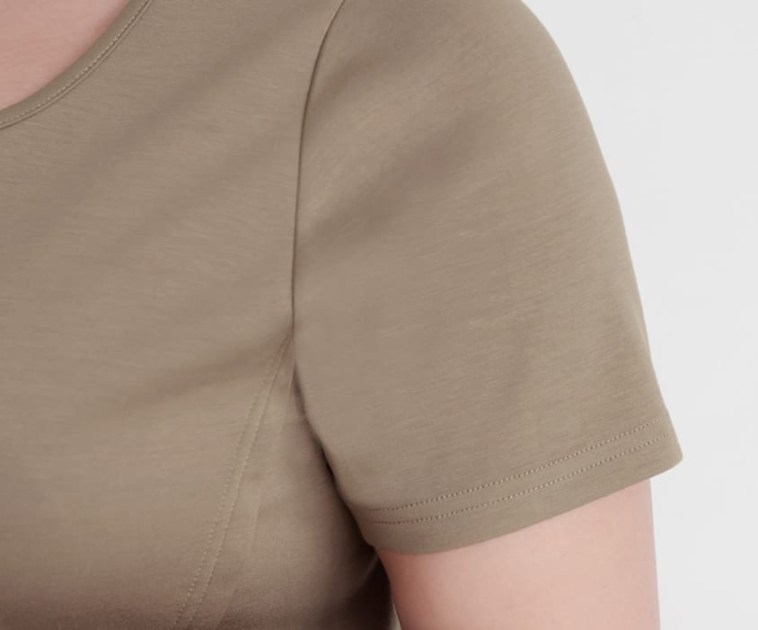 MUA! Space Cotton U-Neck Tie-Front Plus Size Top