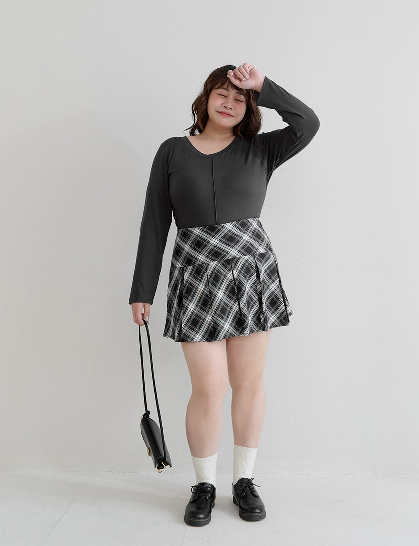 Crewneck 3D Pleated Plus Size Long Sleeve Tee