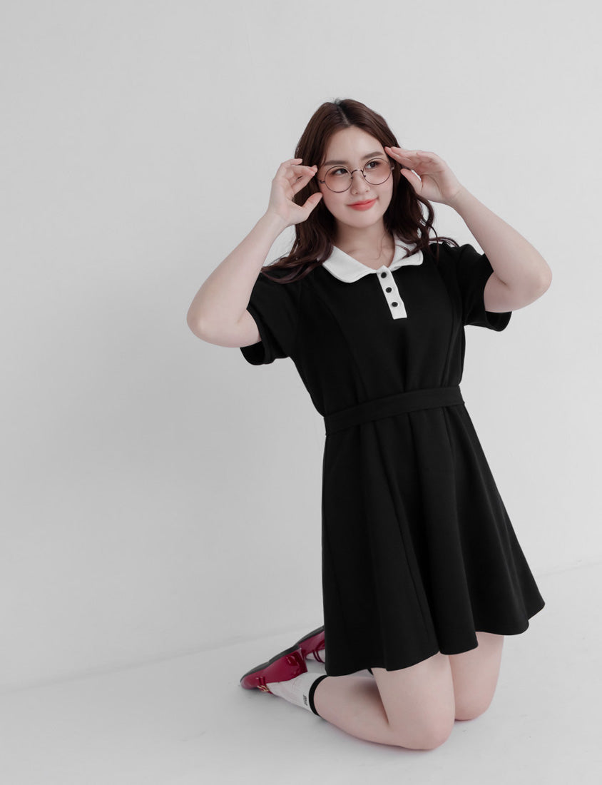 Color-Block Polo Collar Plus Size Mini Dress (With Belt)