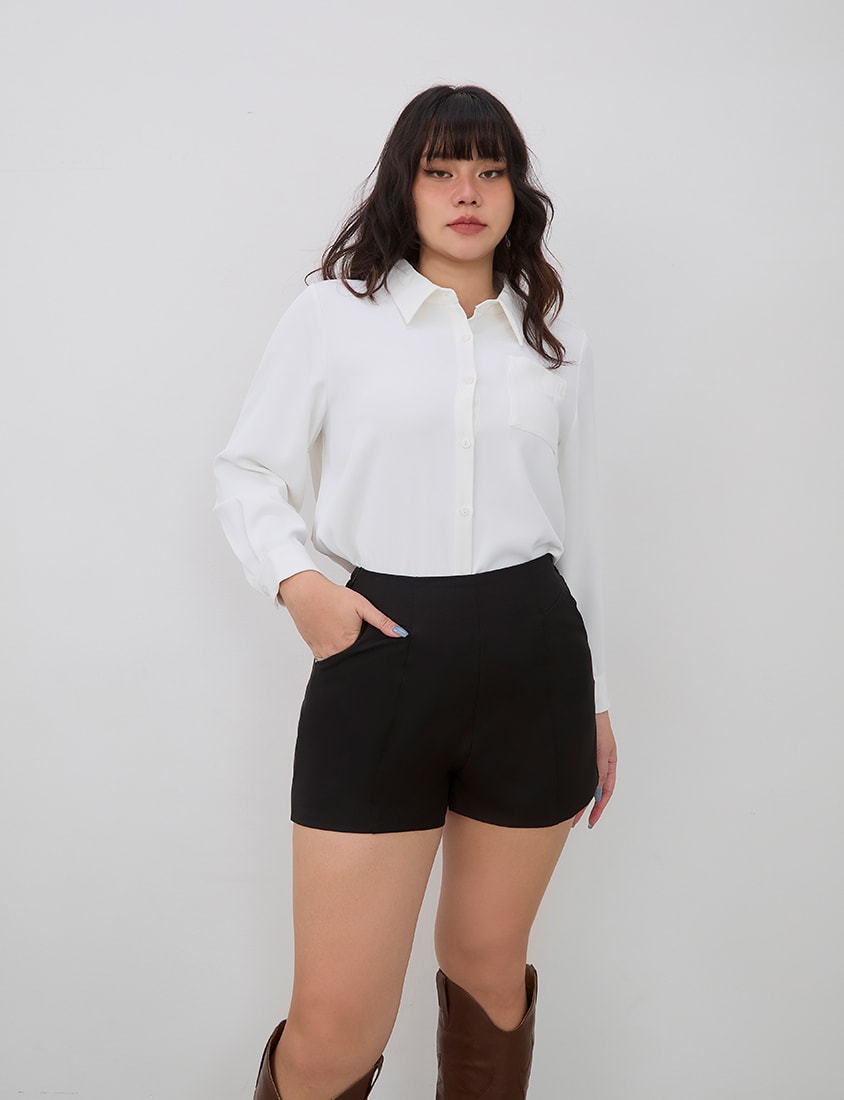 Versatile Center Stitch Plus Size Tailored Shorts